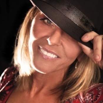 Robin Rogers – Crazy Cryin' Blues