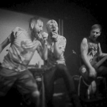 Ruinizer – Somewhere Between God and Machine