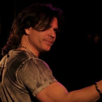 Rob Moratti – Separate Ways (Cover)