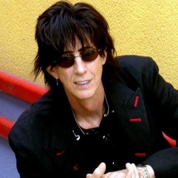Ric Ocasek – Hello Darkness