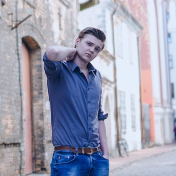 REZarin – Revelation (Single 2014)