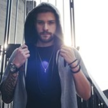 Dead-Tones – Delusions Of Grandeur (Rafael Cerato Remix)