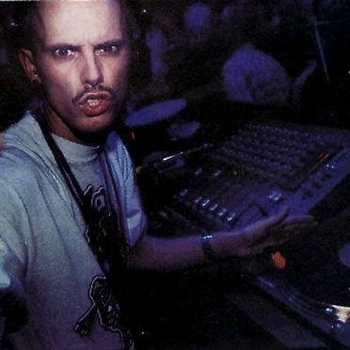 Trickster – White Line