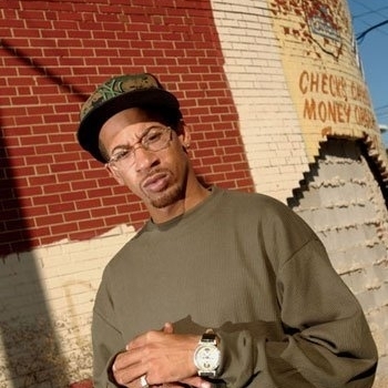 Ray Cash – Bumpin' My Music