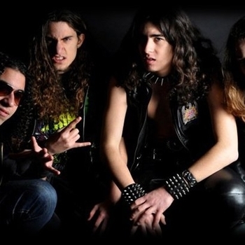 Rising Dark – This Is War