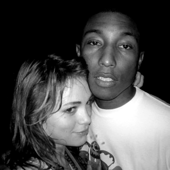 Uffie – ADD SUV (Feat. Pharrell Williams) (Armand Van Helden Remix)