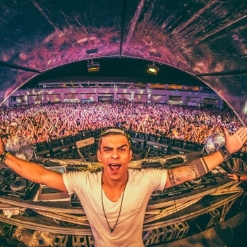 Joel Corry – Head & Heart (Vintage Culture & Fancy Inc Remix; feat. MNEK)