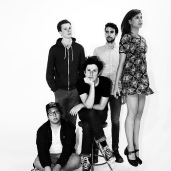 Varsity – Stung