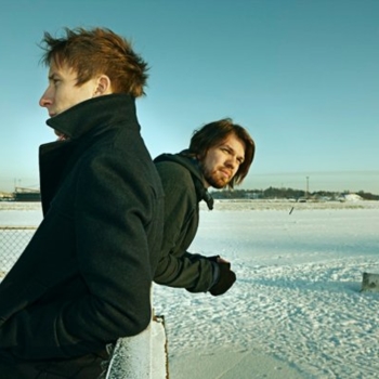 Villa Nah – Emerald Hills (ОСТ из "Молокососы / Skins") (Сезон 5) (Серия 4)