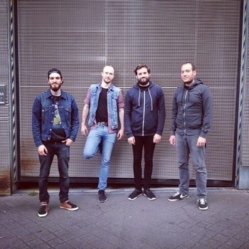 Valleys – Hounds