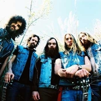 Valient Thorr