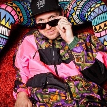 Worthy – Irst_Te? (Claude VonStroke"s R U Thirsty? Mix)