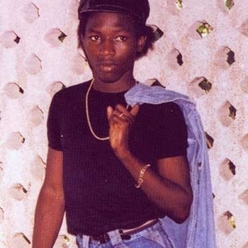 Wayne Smith – Under Mi Sleng Teng