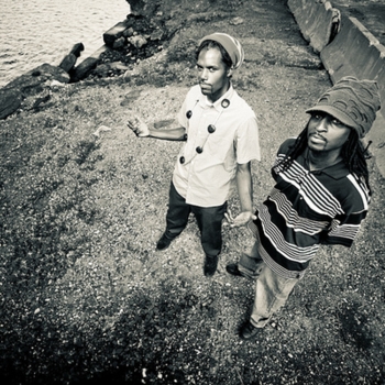 DJ Signify – Stranded (Feat. Buck 65)