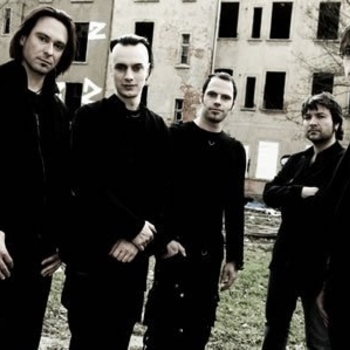 Zeraphine – Waiting for the day to end