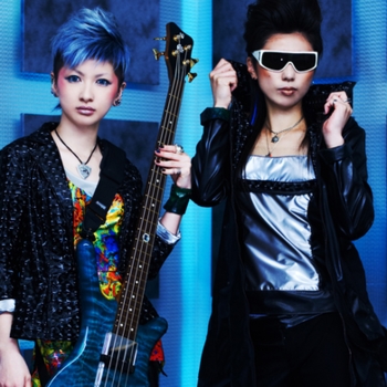 Zwei – Inanna no Mita Yume