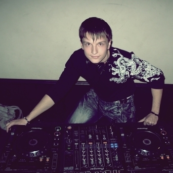 DJ Kupidon – Track 04 Voice Of Russia VOl. 14 (2012)