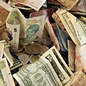 Afterworld – Money Money Money