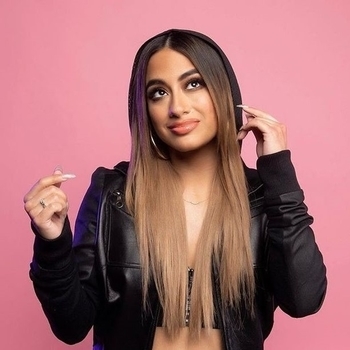 Ally Brooke – Look At Us Now