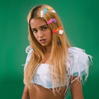 Tommy Genesis