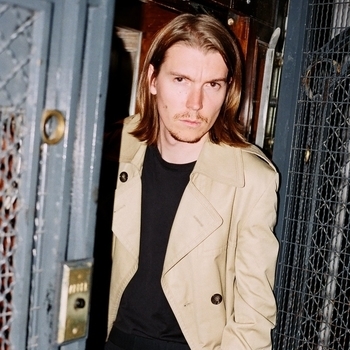 Alex Cameron – Dead Eyes (Oxy Music 2022)
