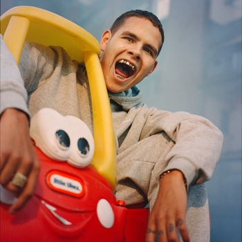 Slowthai – Enemy