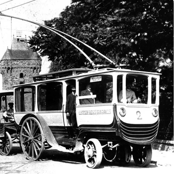 Ilse Werner – The Trolley Song