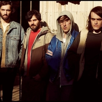Delorean – Gloria