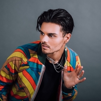 Abraham Mateo – Pegamos Tela