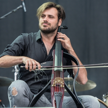 Hauser – River Flows in You