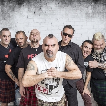 Ska-P – Estimado John (Испанские песни 2022)