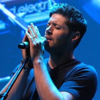 Steve Carlson – Angeles (feat. Jensen Ackles)