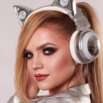 DJ Layla – I'm Ok
