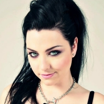 Amy Lee – Sally's Song (Nightmare Revisited 2008)
