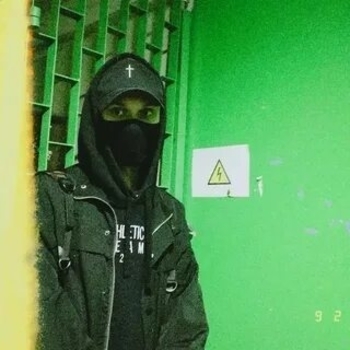 Hxvrmxn – Frozen Heighs (Frozen Heighs 2022)