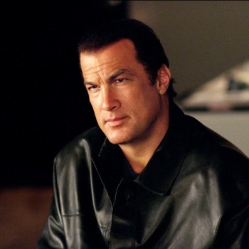Steven Seagal – Crystal (Type 3) (OST из игры «King of Fighters: R-2»)