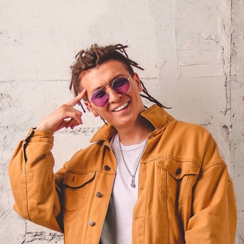Diazz – Loco