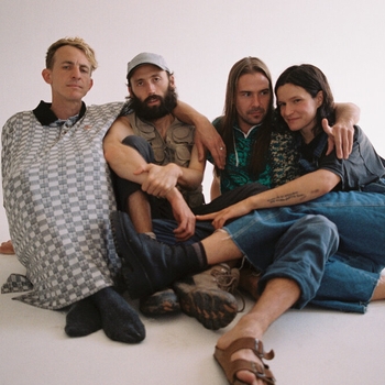 Big Thief – Los Angeles