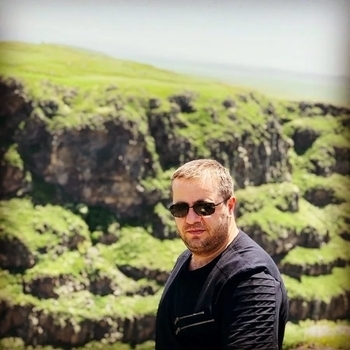 Arsen Barsamyan – Tears