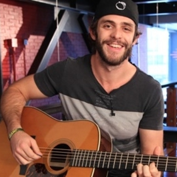 Thomas Rhett – Somethin' 'Bout A Woman
