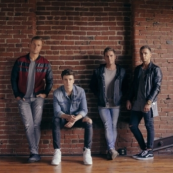 Anthem Lights – Love You Like the Movies (Escape 2014)