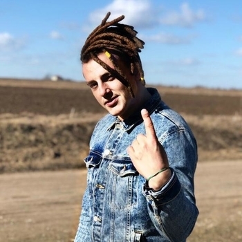 Deesmi – Холодными ладонями (Single 2020)