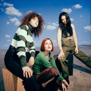 Muna – I Know A Place