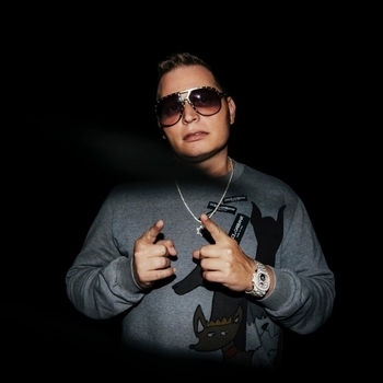 Scott Storch – Fuego Del Calor (feat. Ozuna, Tyga & Capo Plaza)