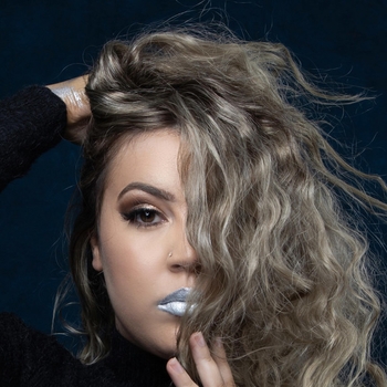 Nazzereene – I'm Gonna Run Away (Original Mix) (SIngle 2020)