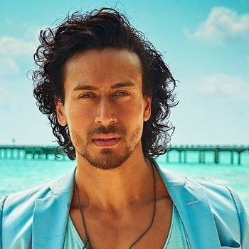 Tiger Shroff – Love Stereo Again