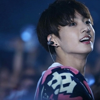 Jung Kook – Stay Alive (Prod. Suga of Bts) (Single 2022)