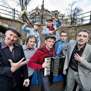 Shantel & Amsterdam Klezmer Band – Buchalter Joint (Shantel Version)