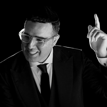 Yaakov Shwekey – Ma'amin Benisim (We Are a Miracle 2016)