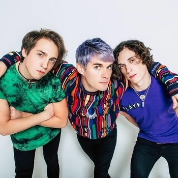 Waterparks – 2 BEST FRIENDS